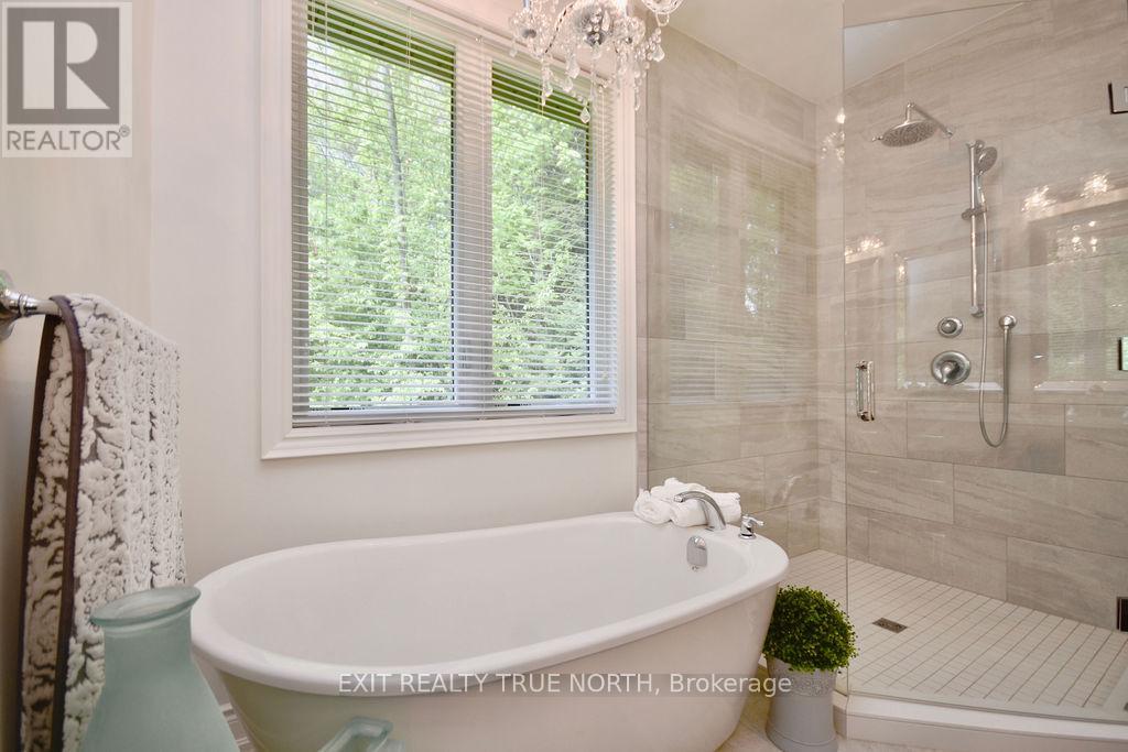 2 Sycamore Circle, Springwater, Ontario  L0L 2K0 - Photo 30 - S12127310