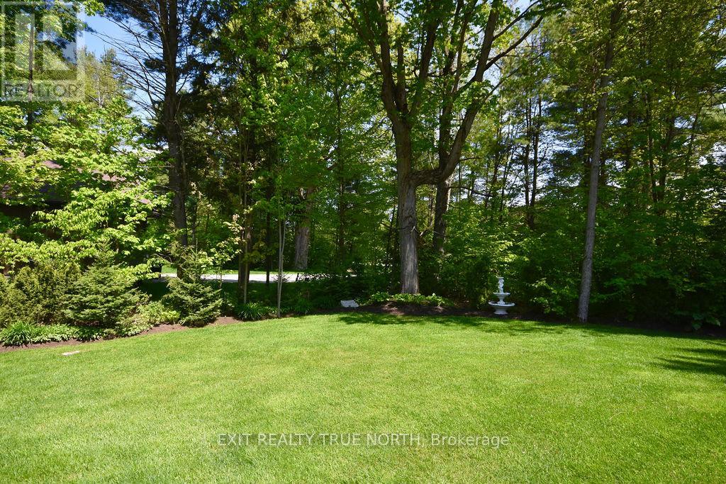 2 Sycamore Circle, Springwater, Ontario  L0L 2K0 - Photo 35 - S12127310
