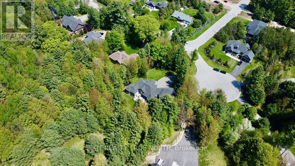 2 Sycamore Circle, Springwater, Ontario  L0L 2K0 - Photo 44 - S12127310