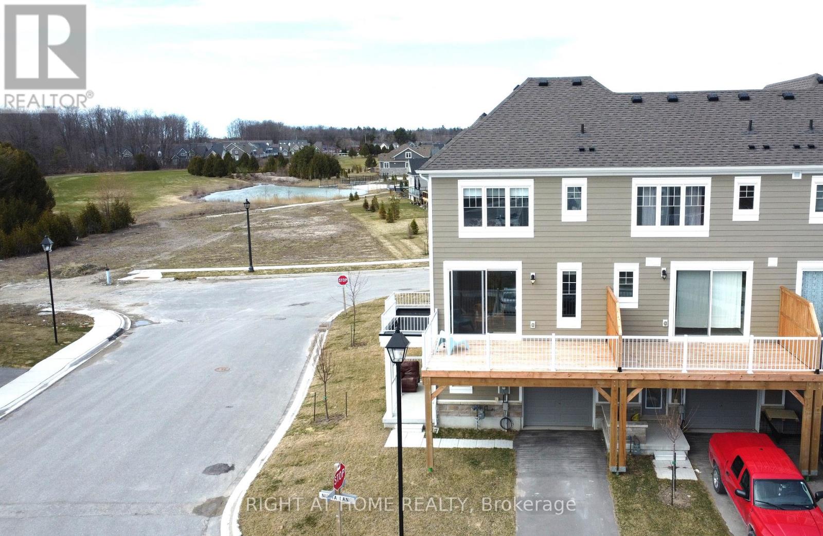 Property at 8 SPENCER BOULEVARD image 4