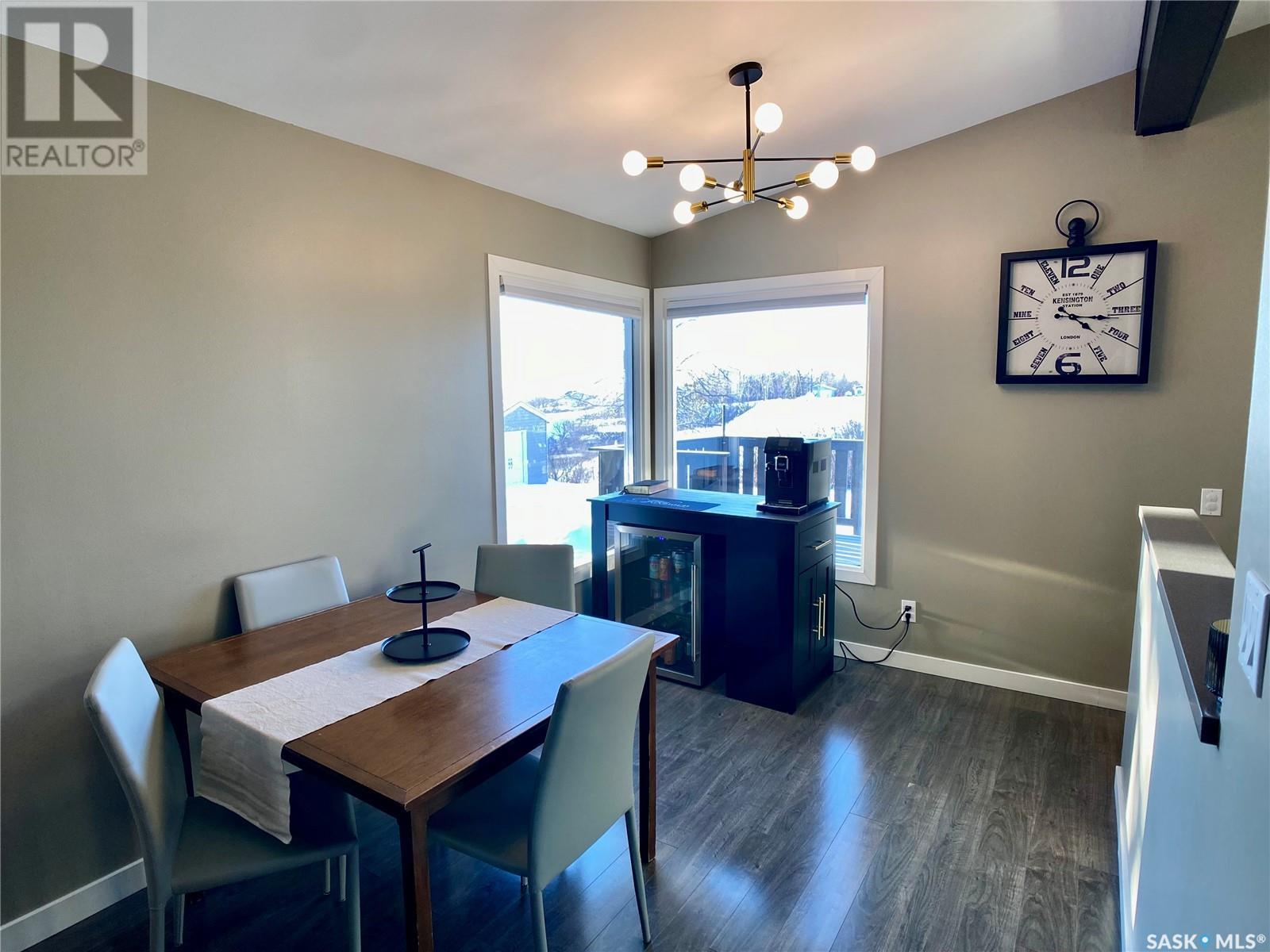 91 Moir Drive, Oxbow, Saskatchewan  S0C 2B0 - Photo 12 - SK993712