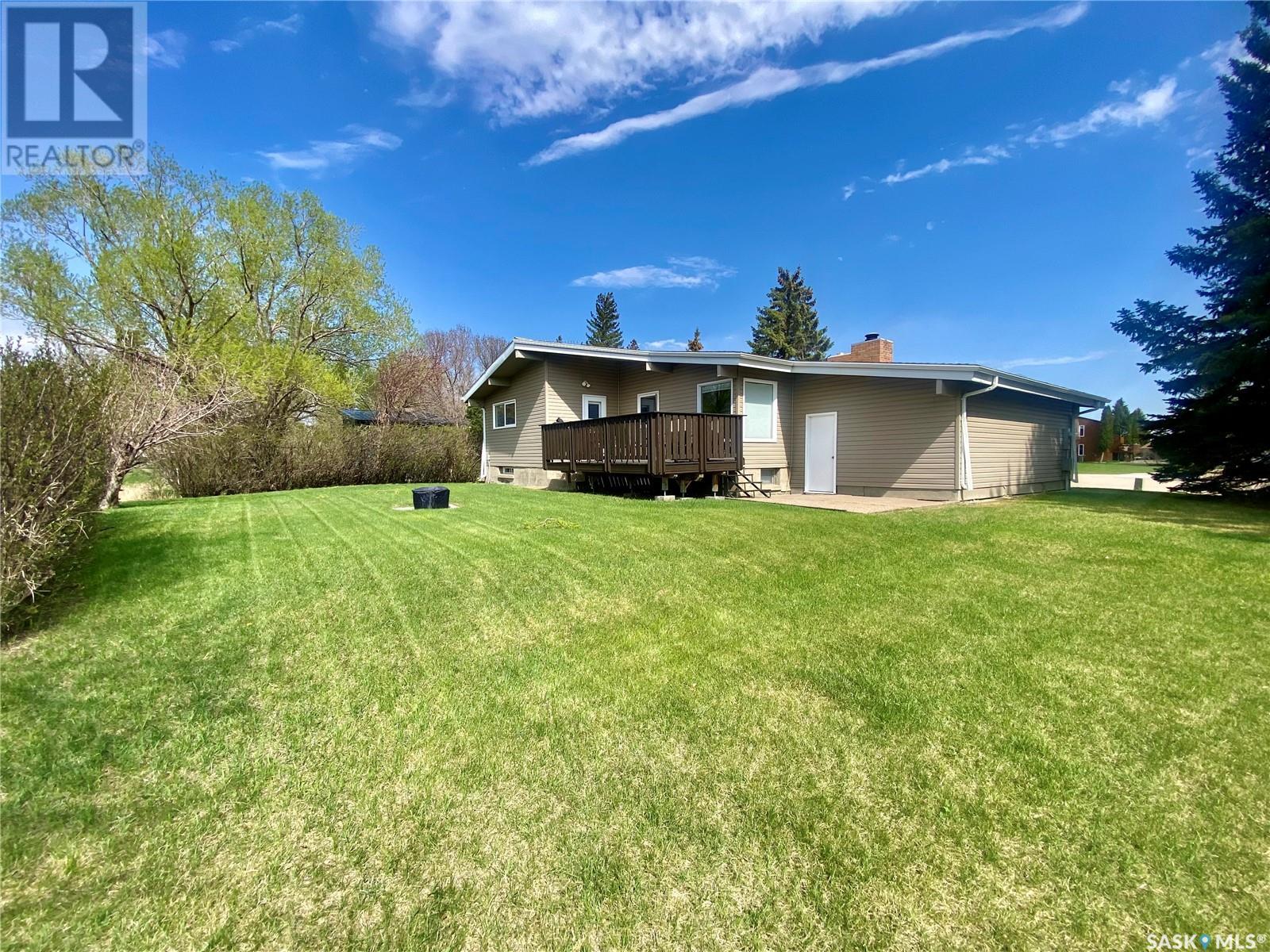91 Moir Drive, Oxbow, Saskatchewan  S0C 2B0 - Photo 42 - SK993712