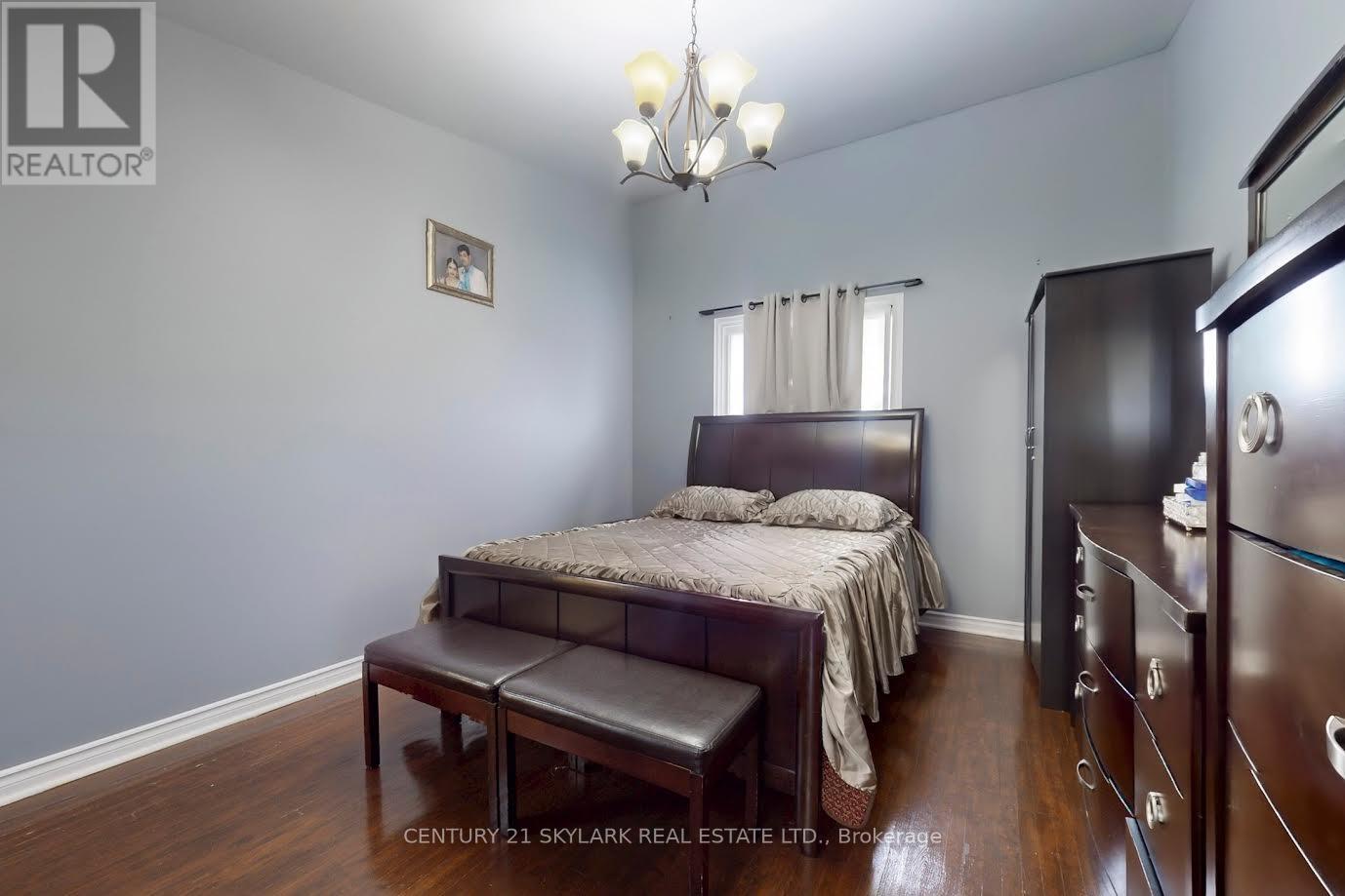 44 - 452 Silverstone Drive, Toronto, Ontario  M9V 3K8 - Photo 30 - W12123039
