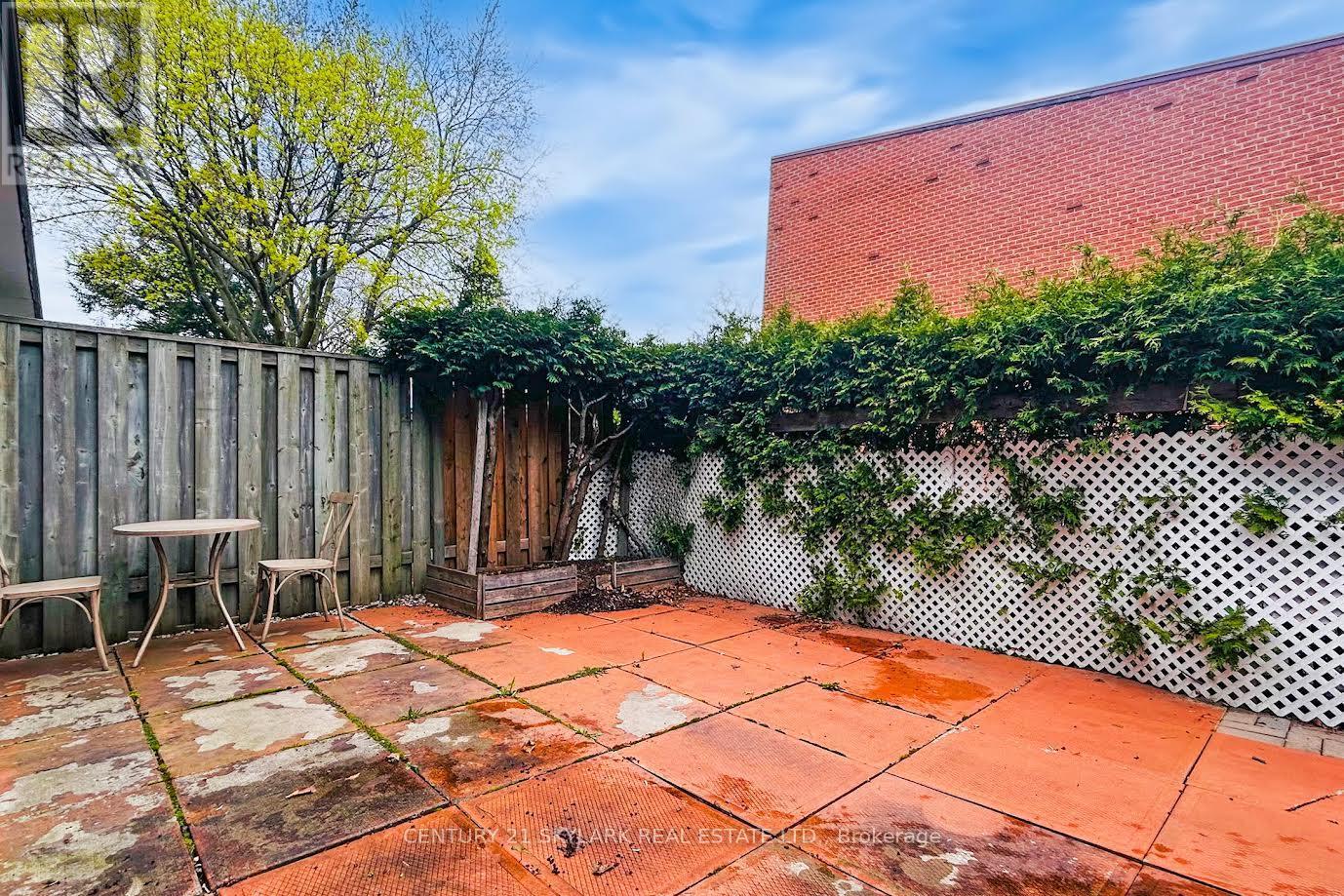 44 - 452 Silverstone Drive, Toronto, Ontario  M9V 3K8 - Photo 41 - W12123039