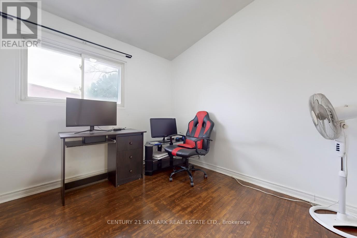 44 - 452 Silverstone Drive, Toronto, Ontario  M9V 3K8 - Photo 25 - W12123039