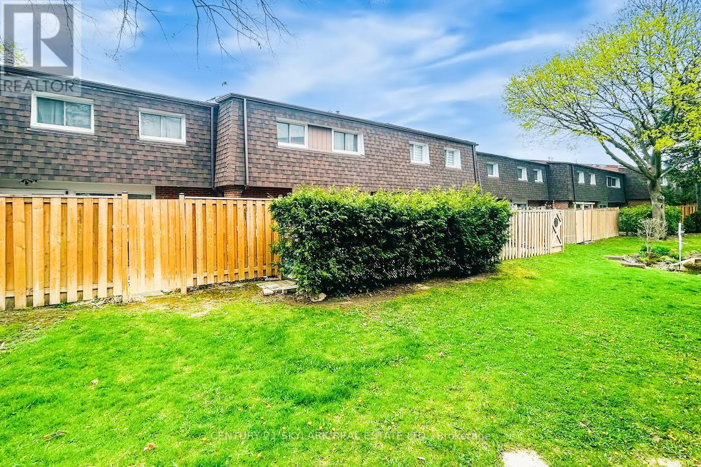 44 - 452 Silverstone Drive, Toronto, Ontario  M9V 3K8 - Photo 42 - W12123039