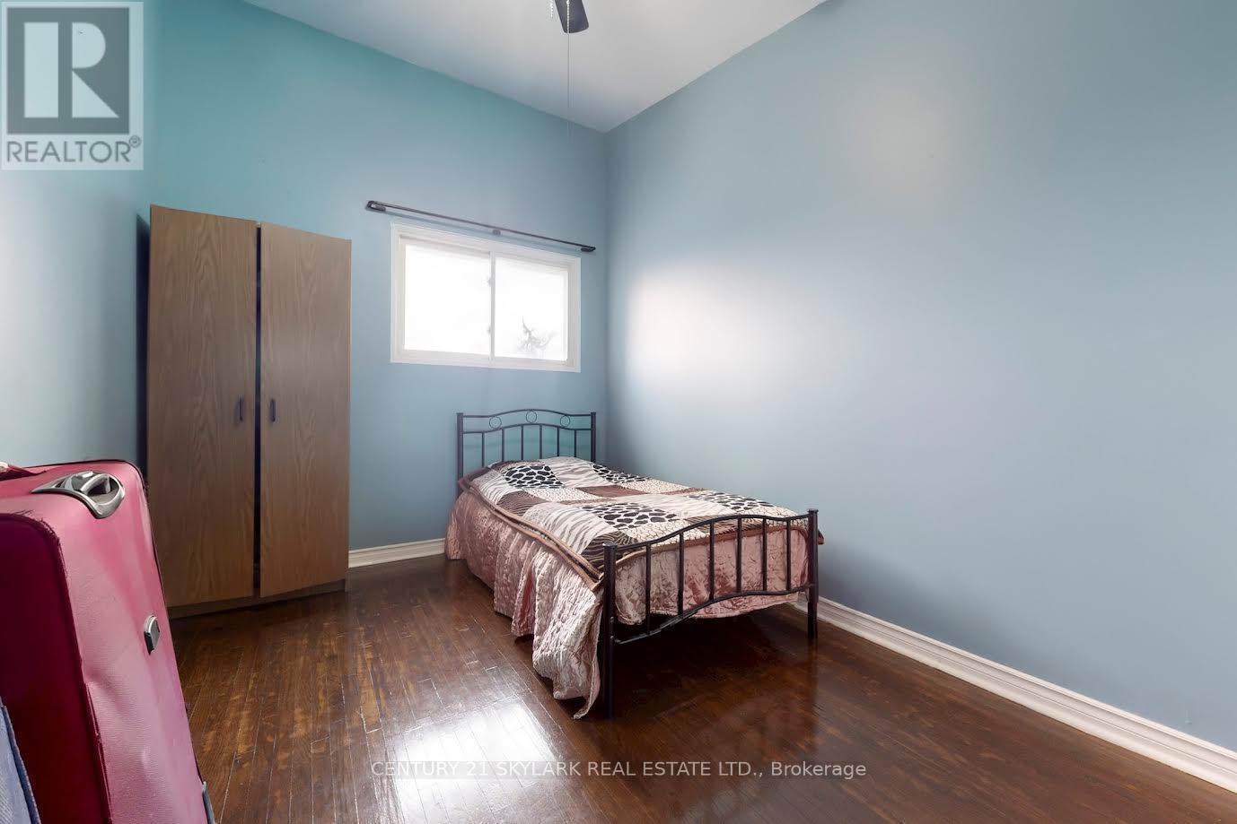 44 - 452 Silverstone Drive, Toronto, Ontario  M9V 3K8 - Photo 22 - W12123039