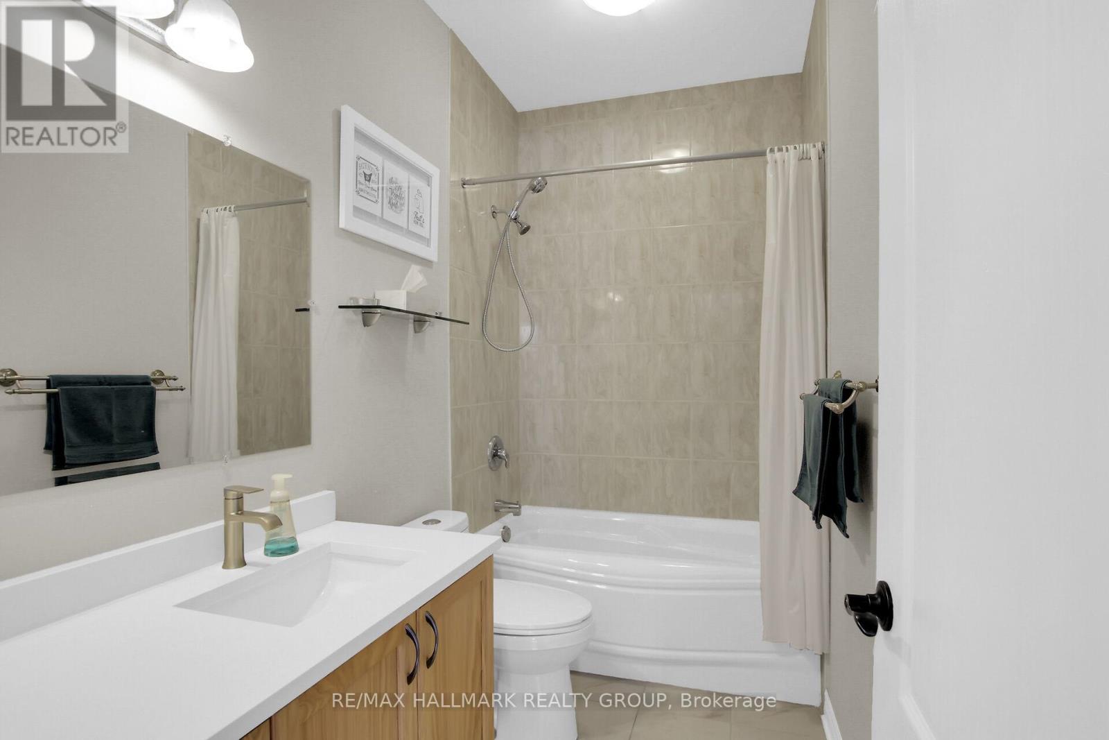 172 Wilbert Cox Drive, Ottawa, Ontario  K0A 1L0 - Photo 18 - X12127551