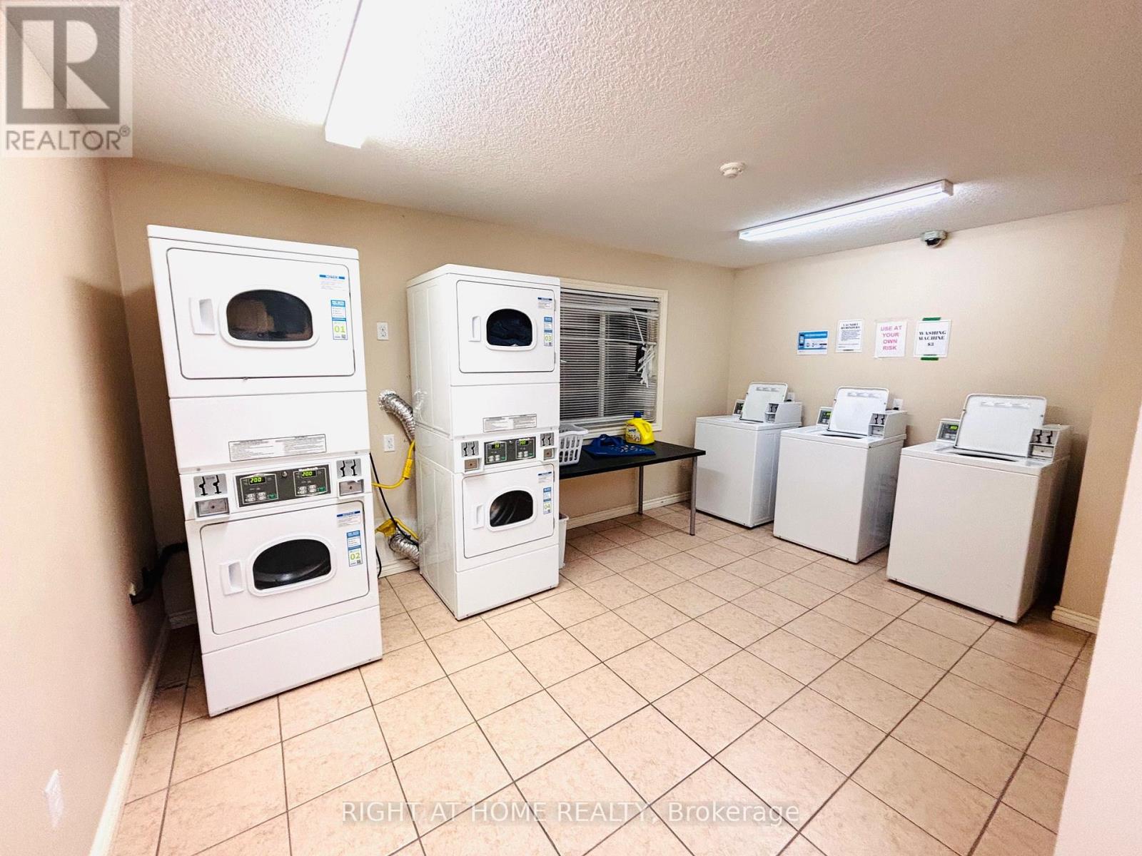 41 Columbia Street W, Waterloo, Ontario  N2L 3K4 - Photo 24 - X12065275