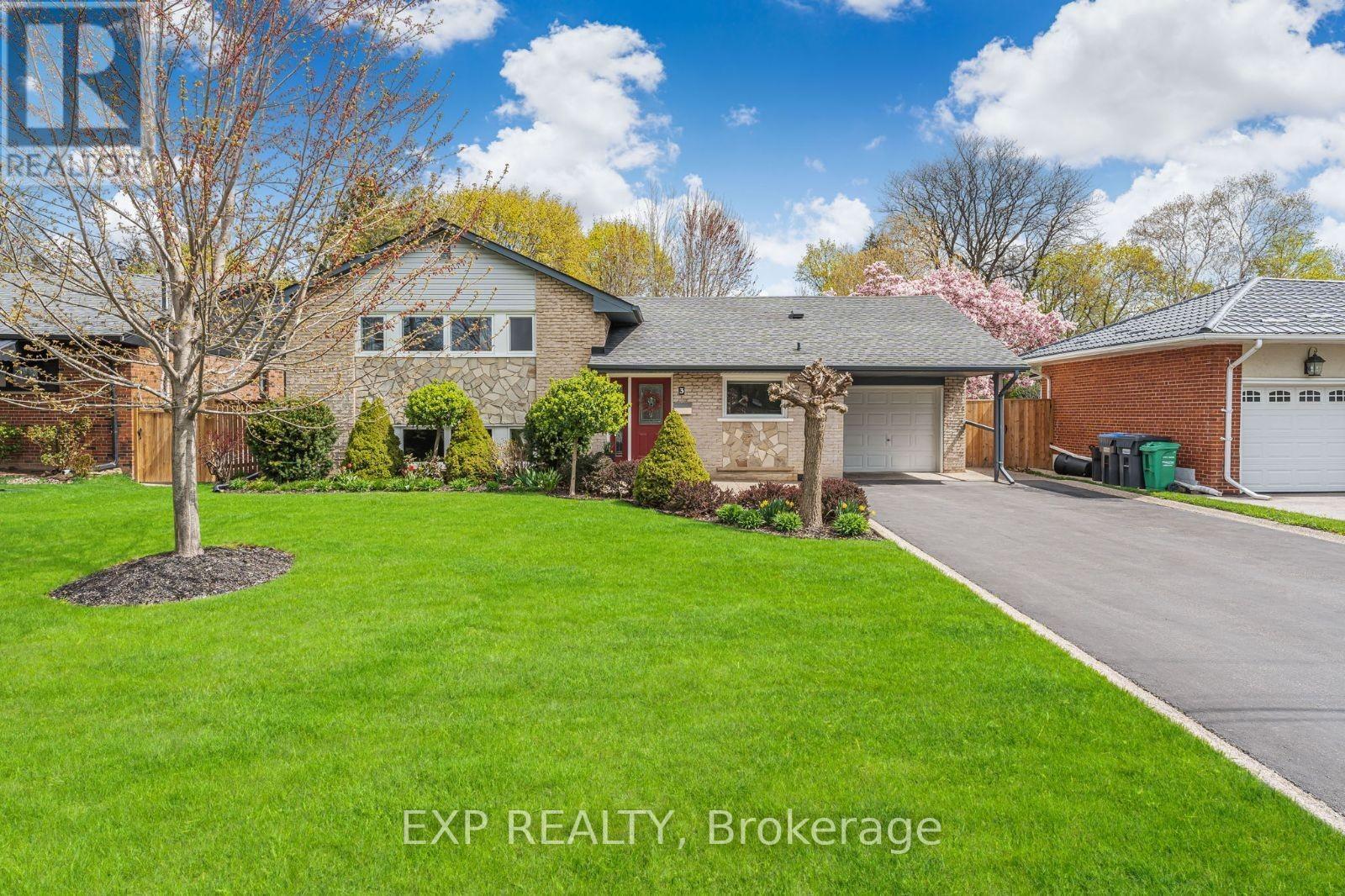 Property at 3 ELLESBORO DRIVE image 1