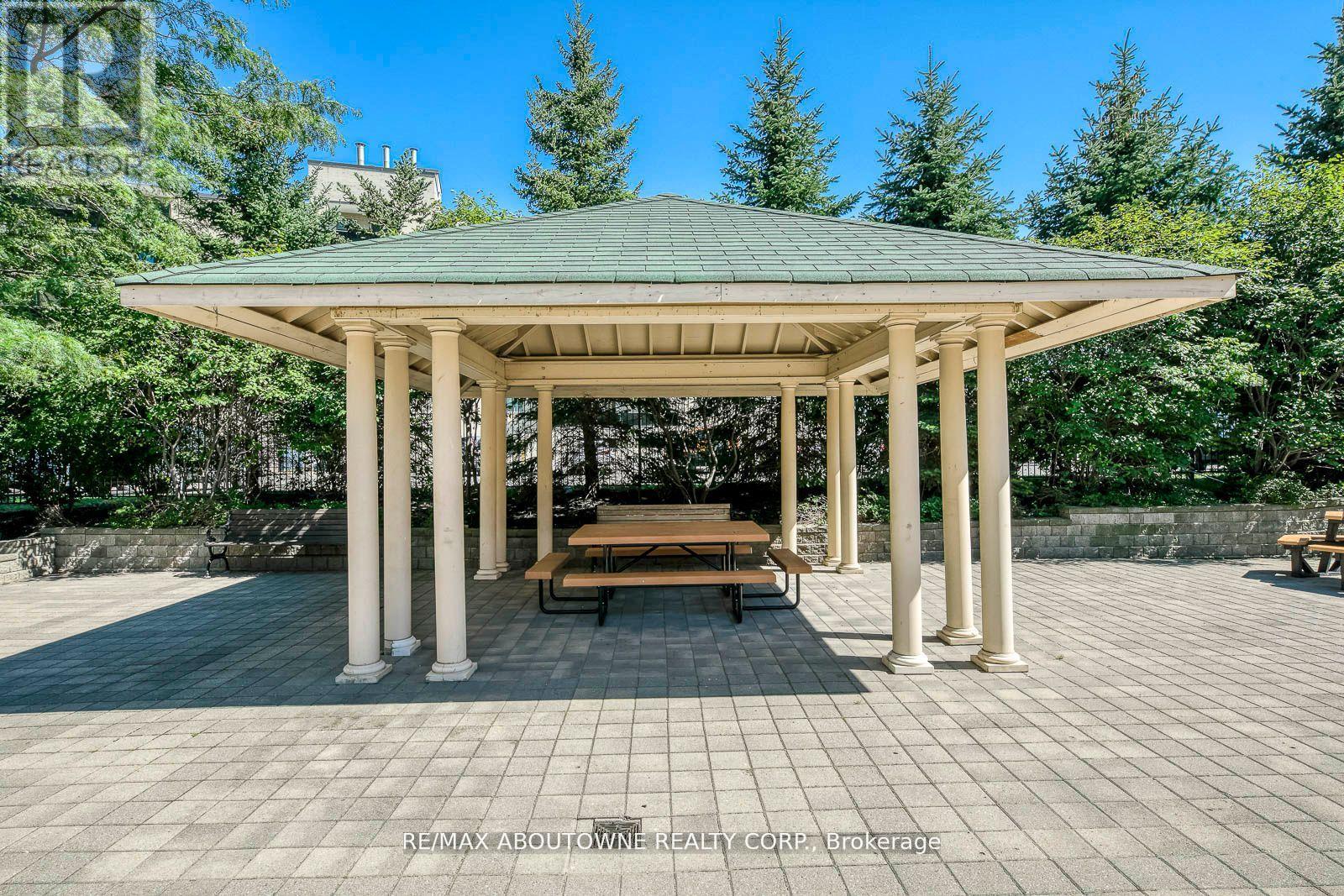 2201 - 3515 Kariya Drive, Mississauga, Ontario  L5B 0C1 - Photo 34 - W12127167