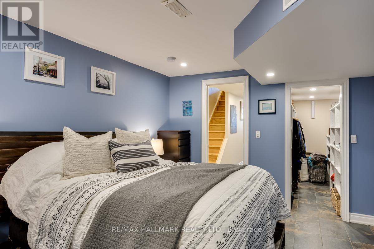 223 Wallace Avenue, Toronto, Ontario  M6H 1V5 - Photo 14 - W12127175