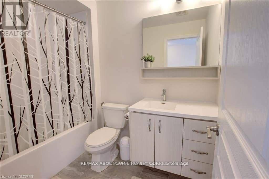 3113 Blackfriar Common, Oakville, Ontario  L6H 7E3 - Photo 23 - W12127231