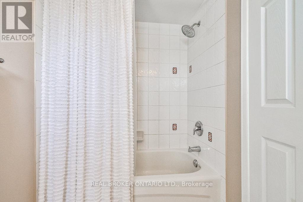 36 Sloan Drive, Milton, Ontario  L9T 5P7 - Photo 22 - W12127289