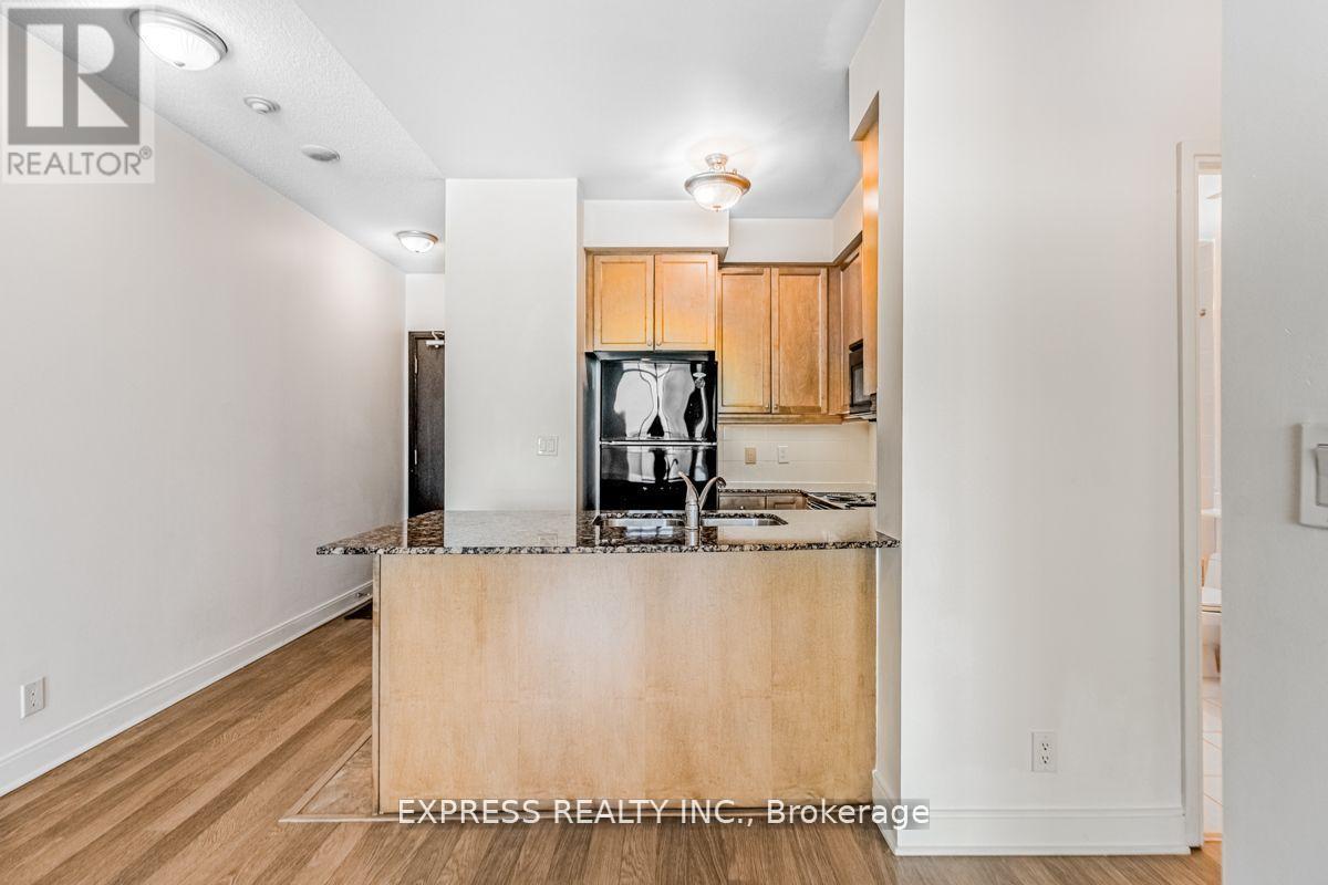 1101 - 70 Absolute Avenue, Mississauga, Ontario  L4Z 0A4 - Photo 10 - W12127319