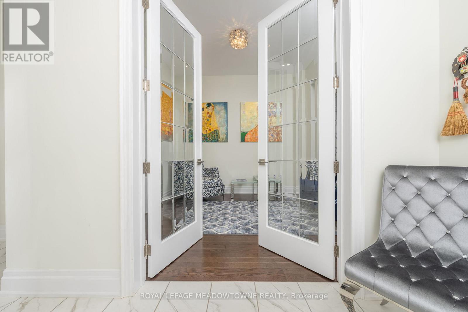 23 Abigail Grace Crescent, Brampton, Ontario  L6X 5R2 - Photo 6 - W12127324