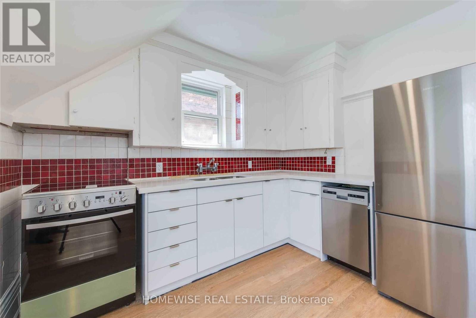 3 - 183 Dowling Avenue, Toronto, Ontario  M6K 3B2 - Photo 2 - W12127330