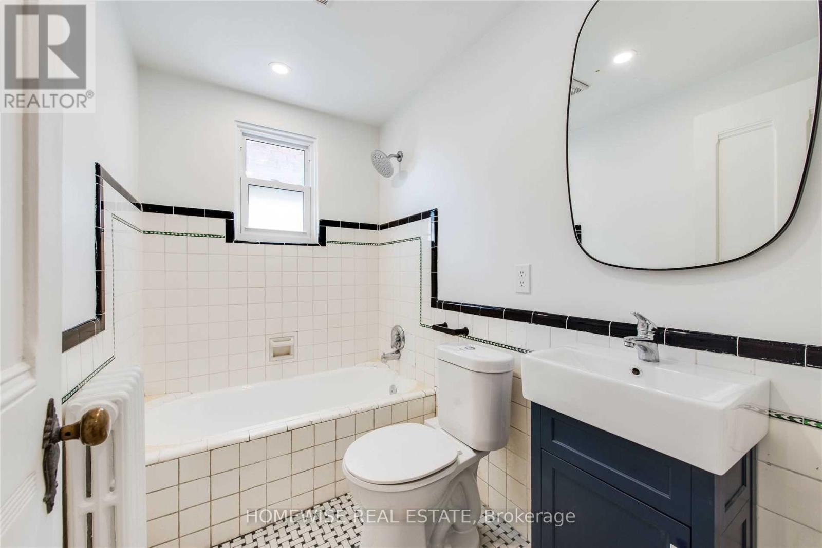 3 - 183 Dowling Avenue, Toronto, Ontario  M6K 3B2 - Photo 8 - W12127330