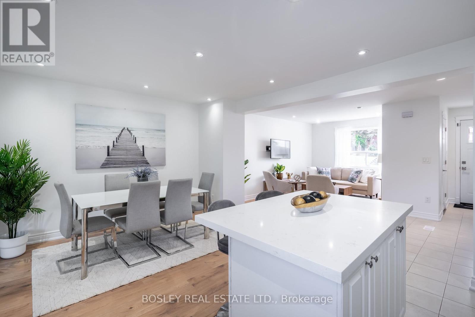 104 Aileen Avenue, Toronto, Ontario  M6M 1E9 - Photo 8 - W12127405