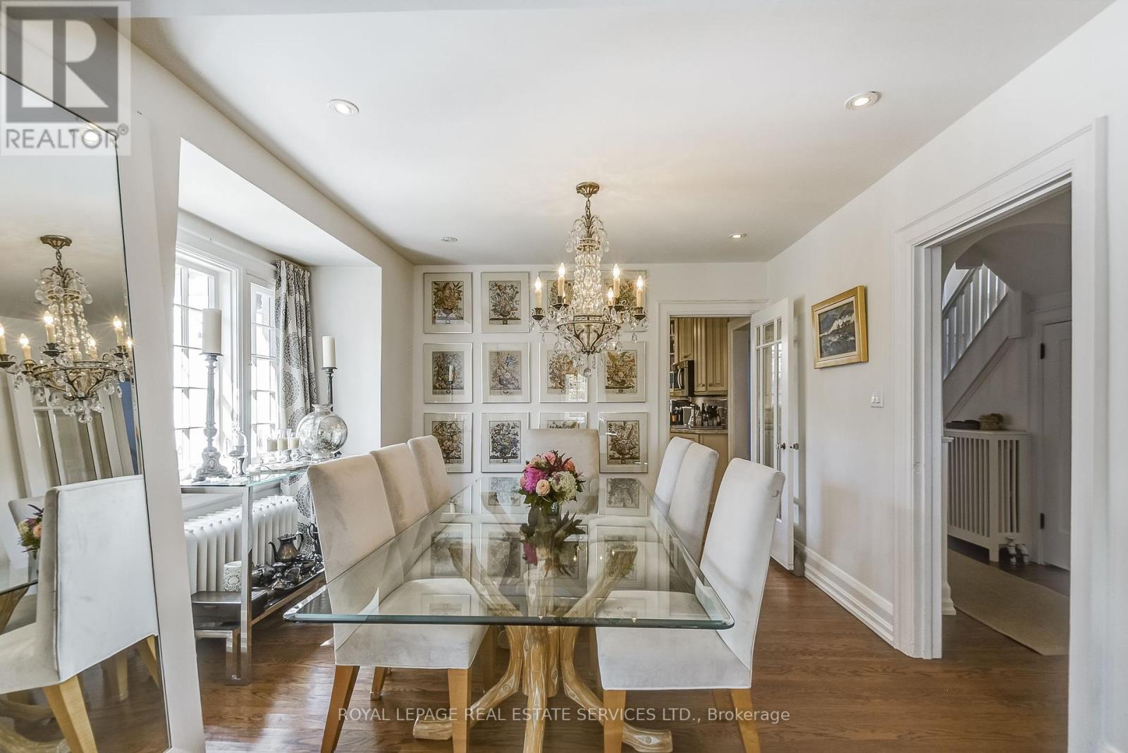 39 Strath Avenue, Toronto, Ontario  M8X 1R2 - Photo 7 - W12127493