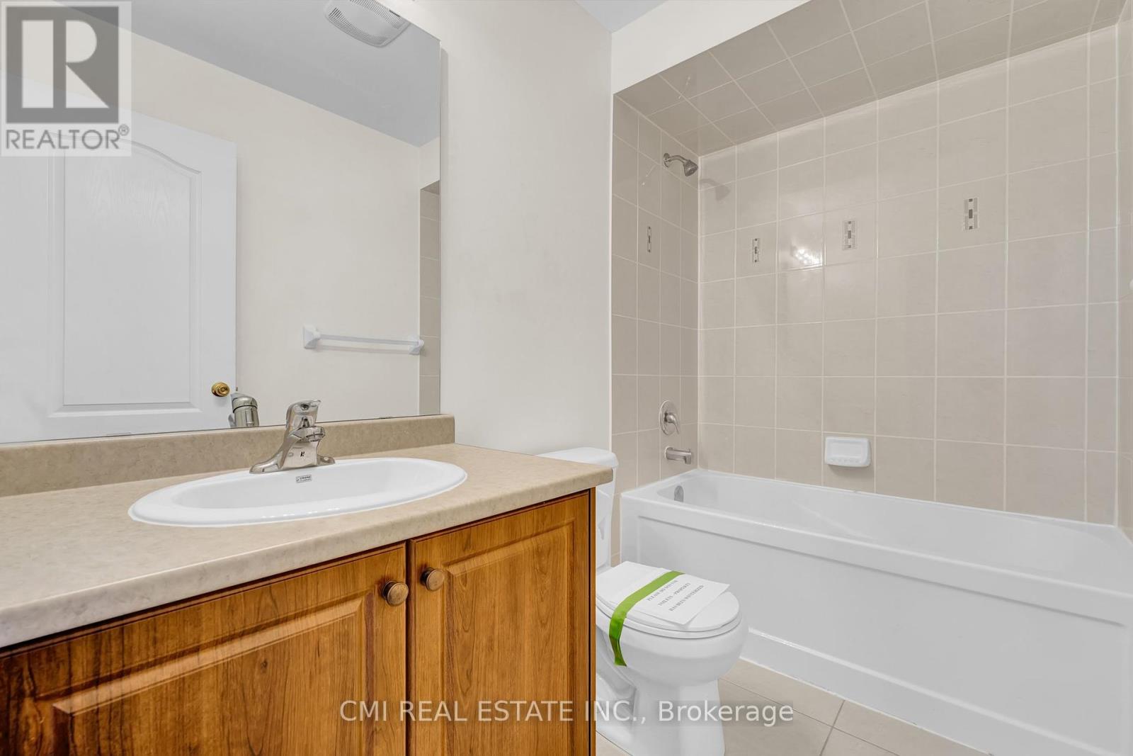 39 Sea Drifter Crescent, Brampton, Ontario  L6P 2S1 - Photo 26 - W12127512