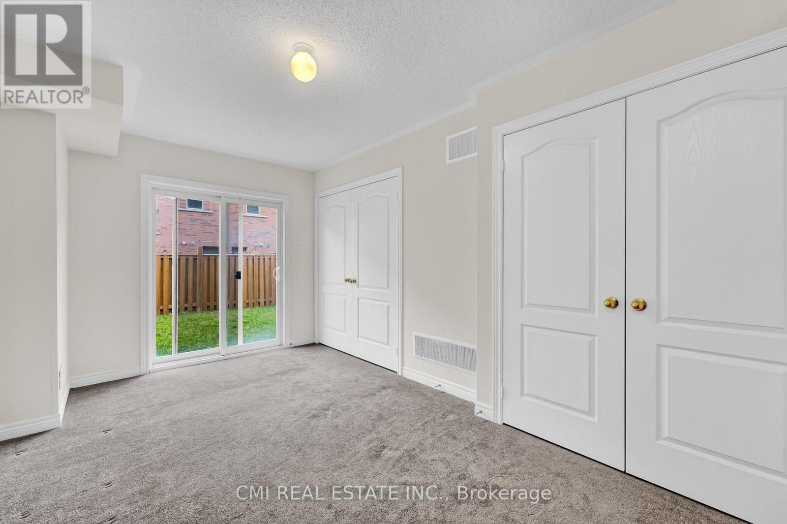 39 Sea Drifter Crescent, Brampton, Ontario  L6P 2S1 - Photo 34 - W12127512