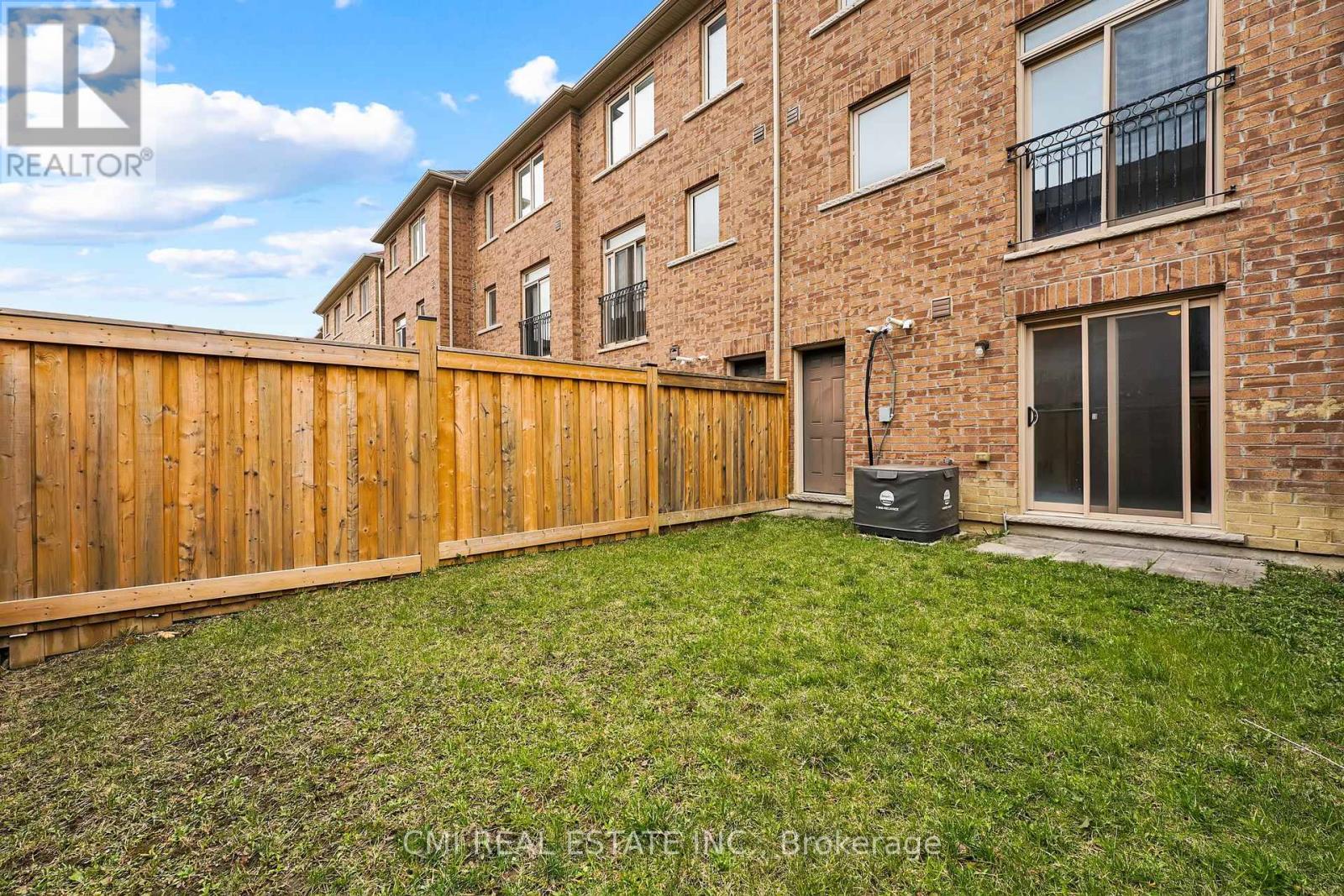 39 Sea Drifter Crescent, Brampton, Ontario  L6P 2S1 - Photo 39 - W12127512