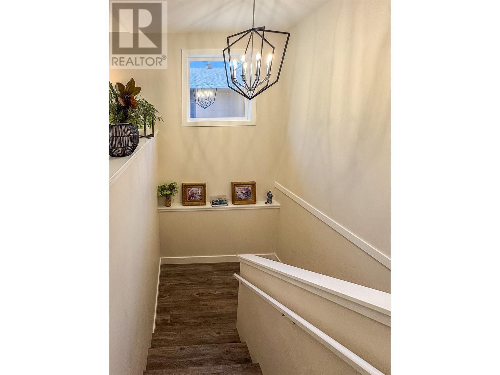 245 Shadow Mountain Boulevard, Cranbrook, British Columbia V1C 0C6 - Photo 27 - 10346520