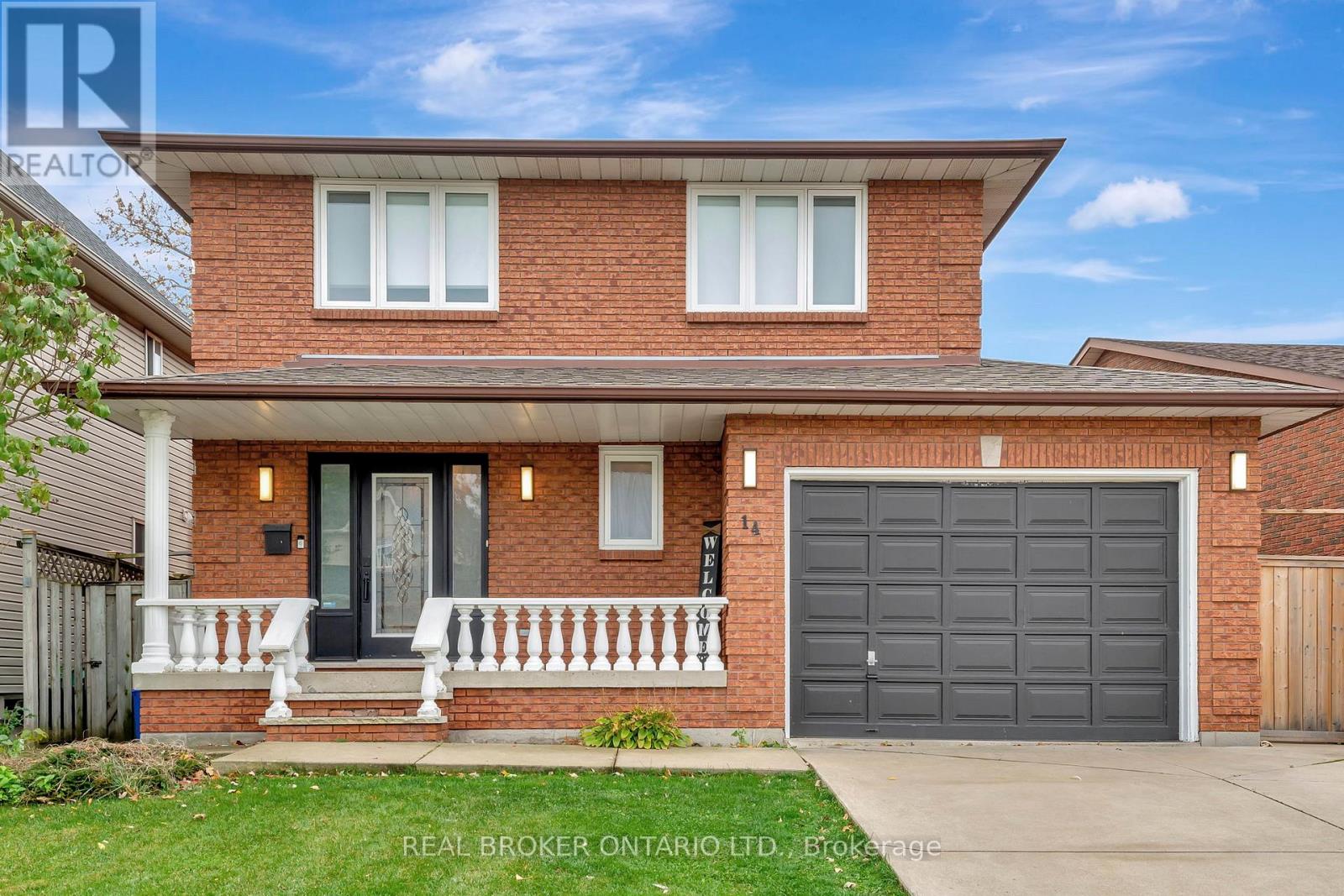 14 Federal Street, Hamilton (Riverdale), Ontario  L8E 0H3 - Photo 2 - X12127338