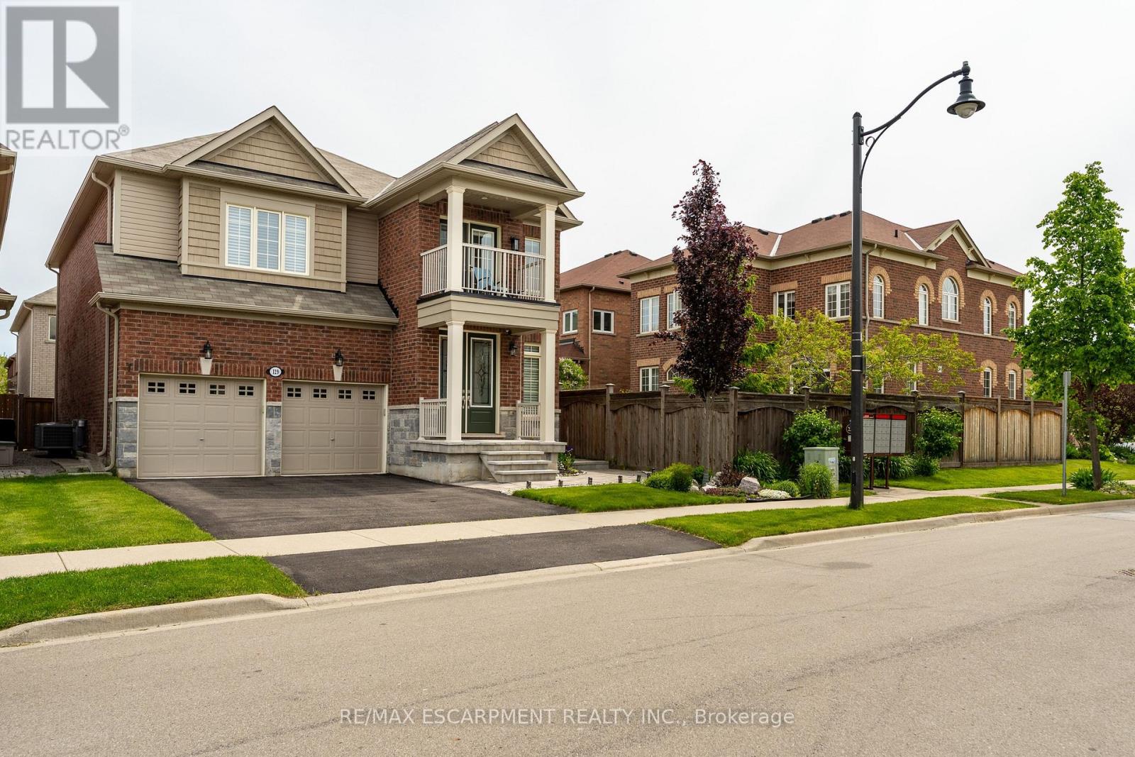 Property at 129 FINGLAND CRESCENT image 2