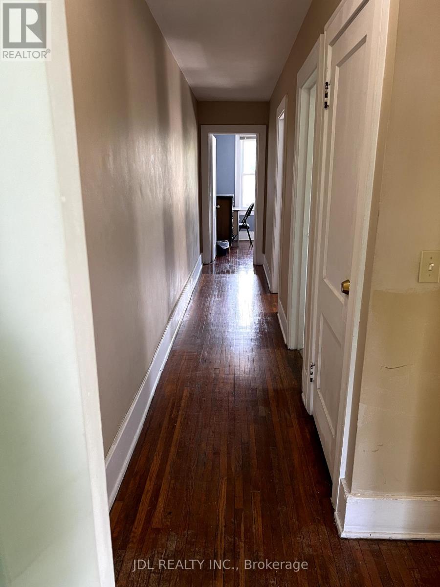 703-705 Partington Avenue, Windsor, Ontario  N9B 2N6 - Photo 10 - X12127420