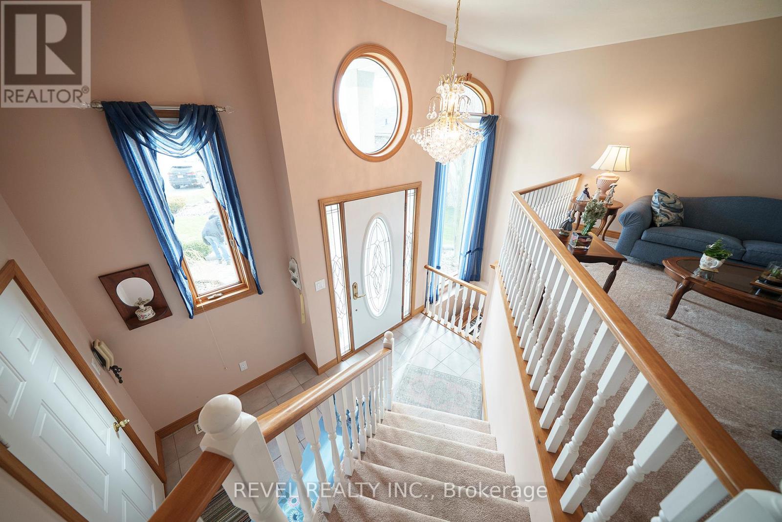 Property at 7 WESTMINISTER COURT image 3