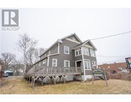 82-84 Lansdowne Avenue, Saint John, New Brunswick