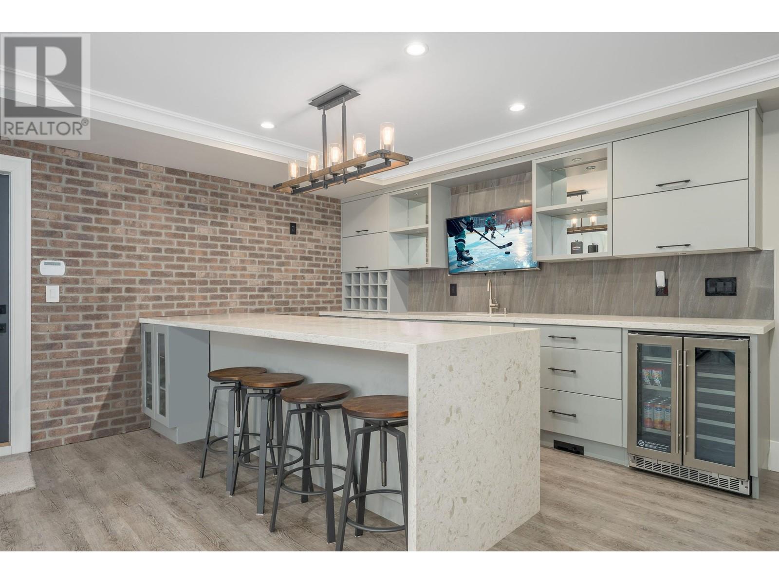 656 Linton Street, Coquitlam, British Columbia  V3J 6J9 - Photo 23 - R2996531