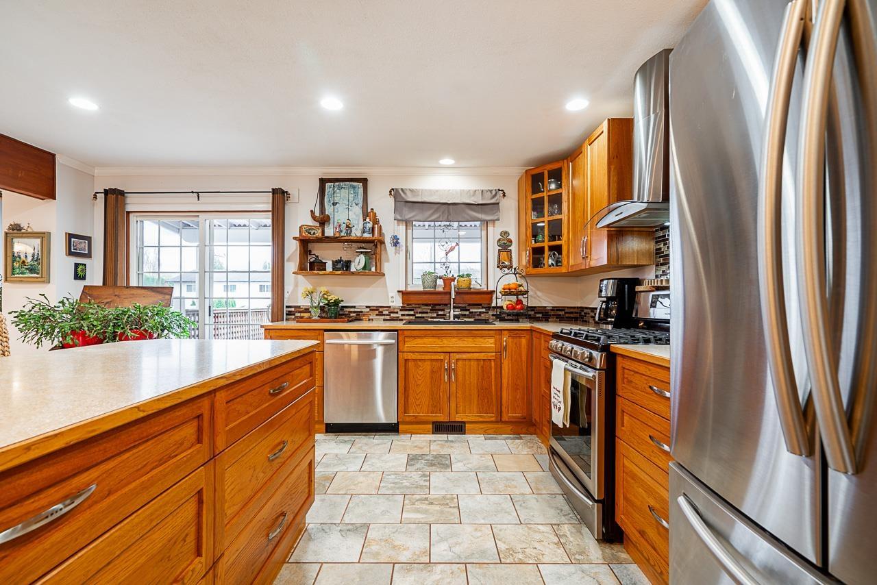 46332 Mccaffrey Boulevard, Chilliwack Proper South, Chilliwack, British Columbia  V2P 1E1 - Photo 8 - R2998842
