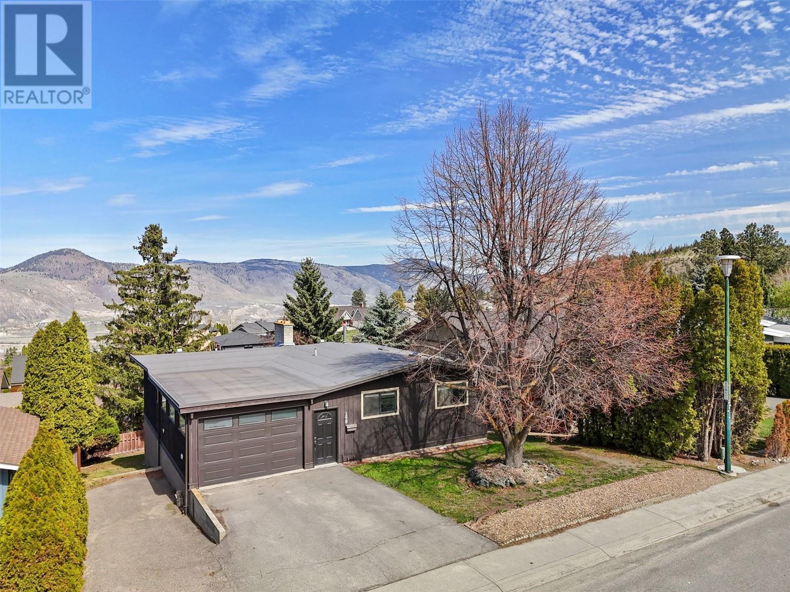 Property at 198 ROBSON Drive image 3