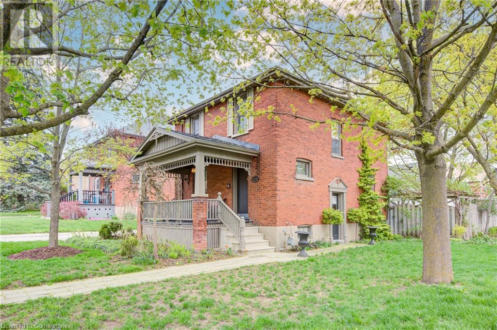 Property at 230 GRAHAM Street image 3