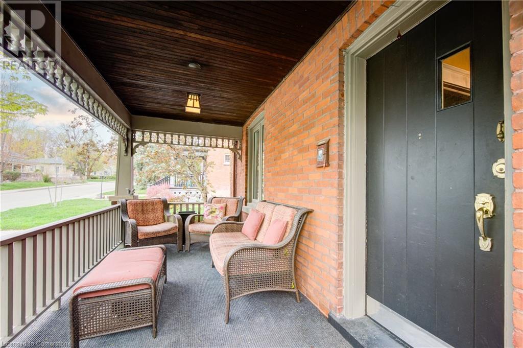 Property at 230 GRAHAM Street image 4