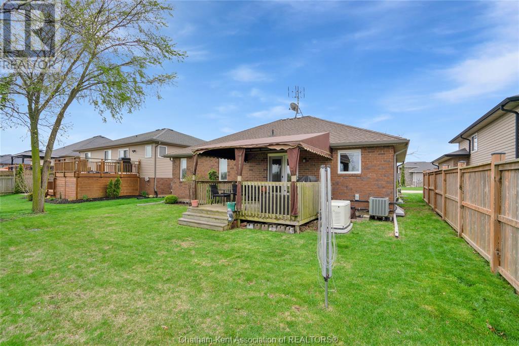 99 Golfview Drive, Kingsville, Ontario N9Y 0A6 - Photo 39 - 25010840