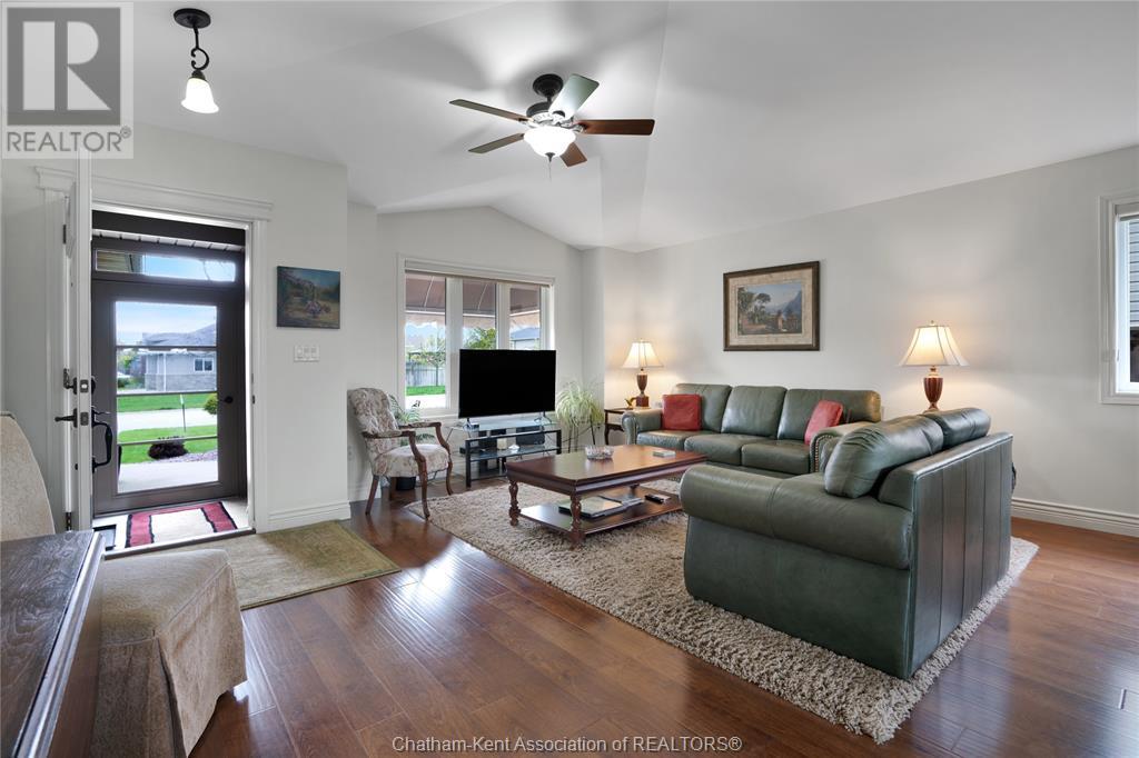 Property at 99 Golfview DRIVE image 5