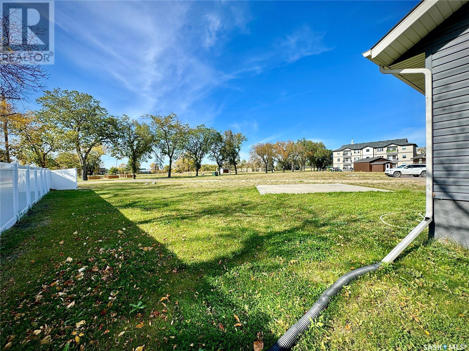 8 Cj Houston Place, Yorkton, Saskatchewan  S3N 4J3 - Photo 43 - SK004701