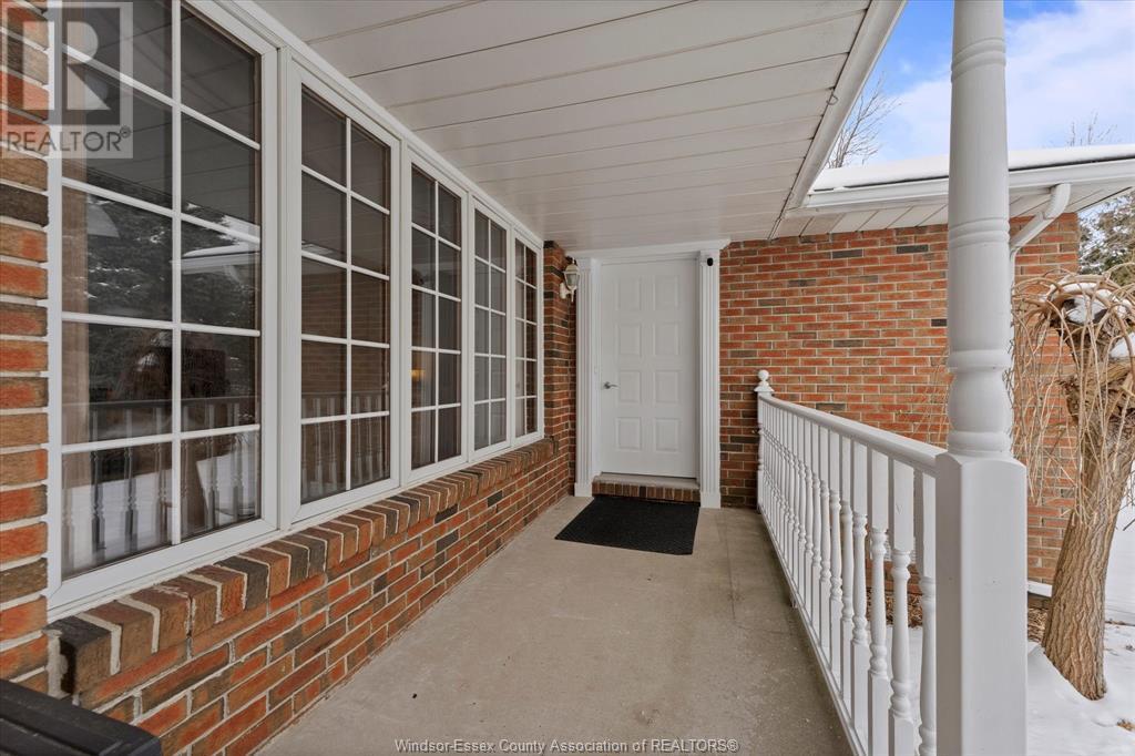 Property at 736 TALBOT ROAD East image 3
