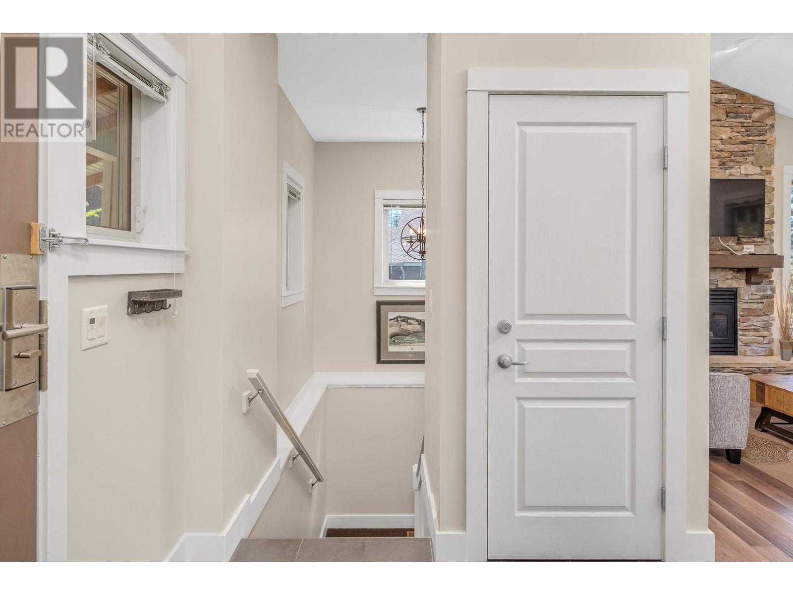 251 Predator Ridge Drive Unit# 15, Vernon, British Columbia  V1H 1V2 - Photo 22 - 10345850