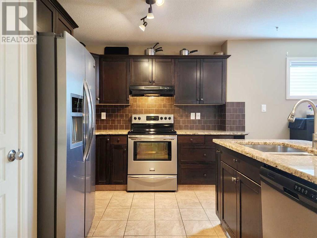 1592 Coalbanks Boulevard W, Lethbridge, Alberta  T1J 5B6 - Photo 10 - A2208509