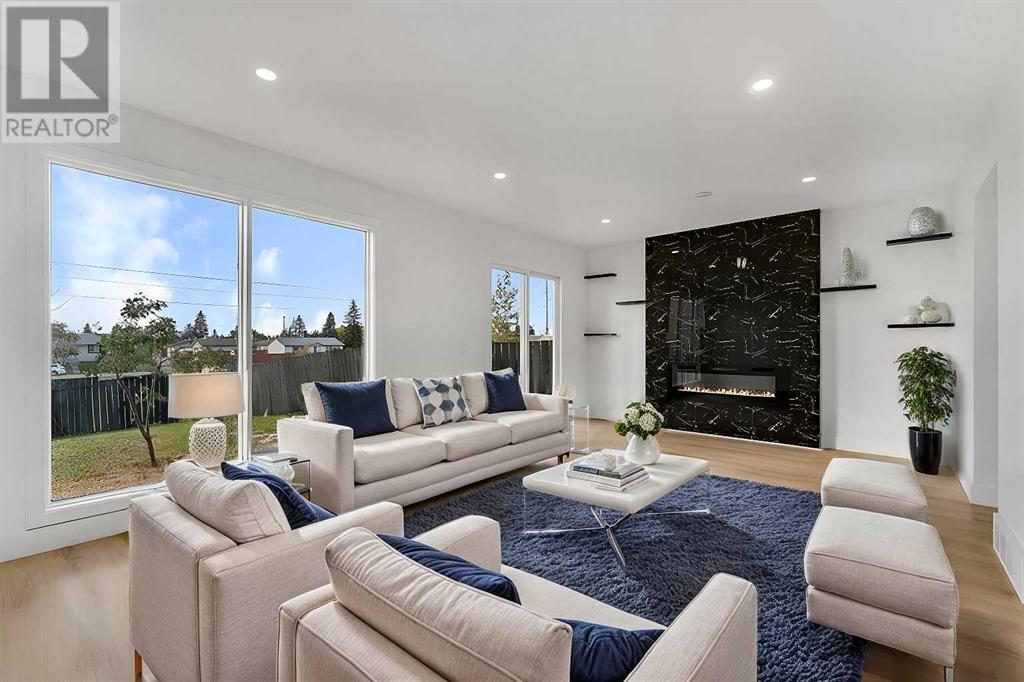 Property at 256 Abinger Crescent NE image 1