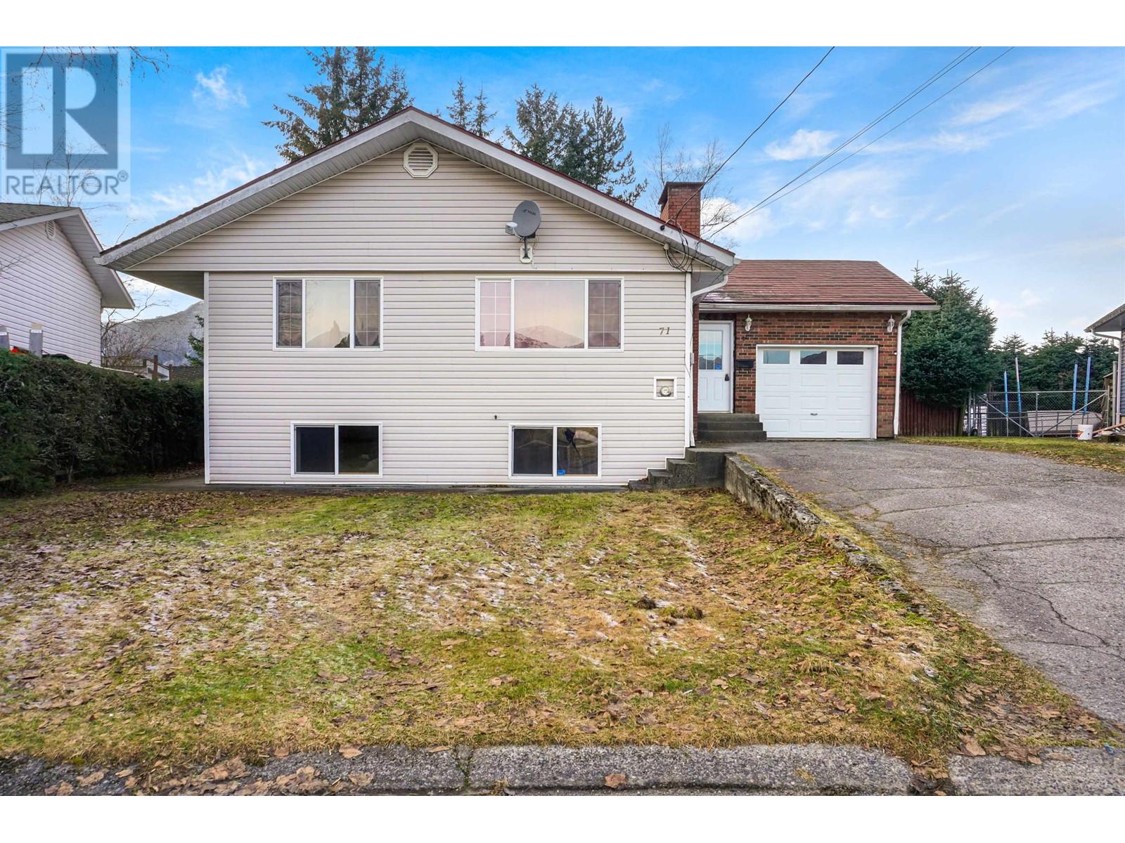 Property at 71 RALEY STREET image 1