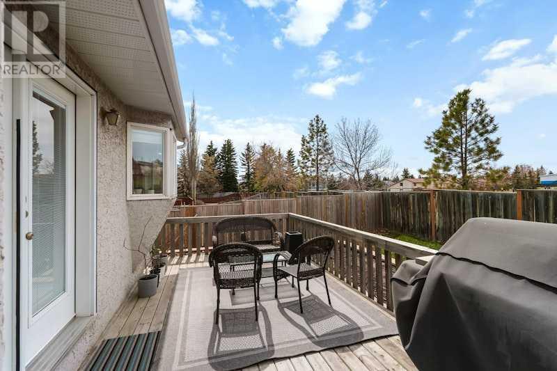 23 Edgepark Way Nw, Calgary, Alberta  T3A 4G7 - Photo 42 - A2214393