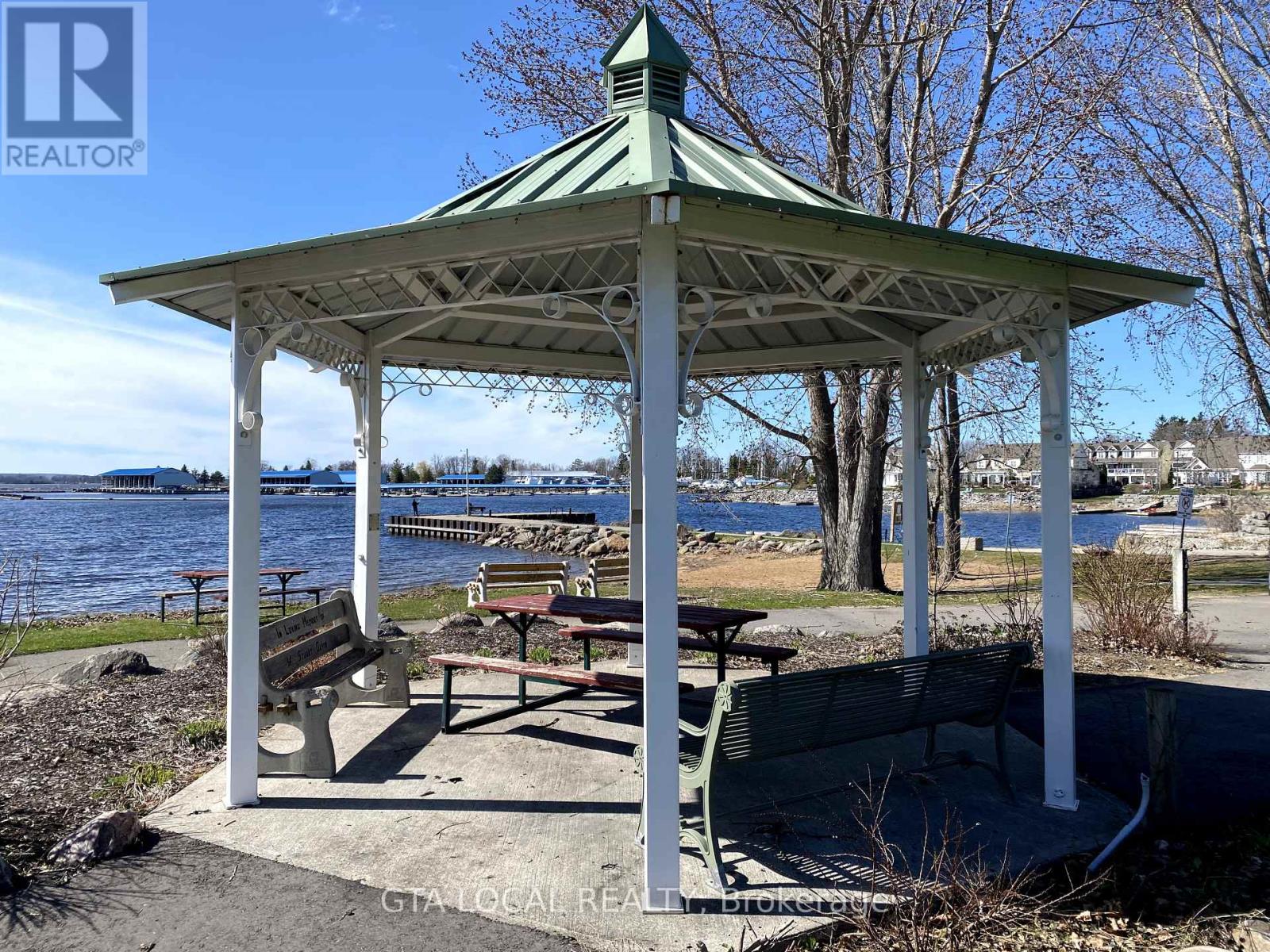 98 Osborne Street, Tay (Victoria Harbour), Ontario  L0K 2A0 - Photo 35 - S12126220