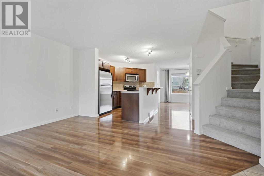 Property at 168 Panamount Way NW image 5
