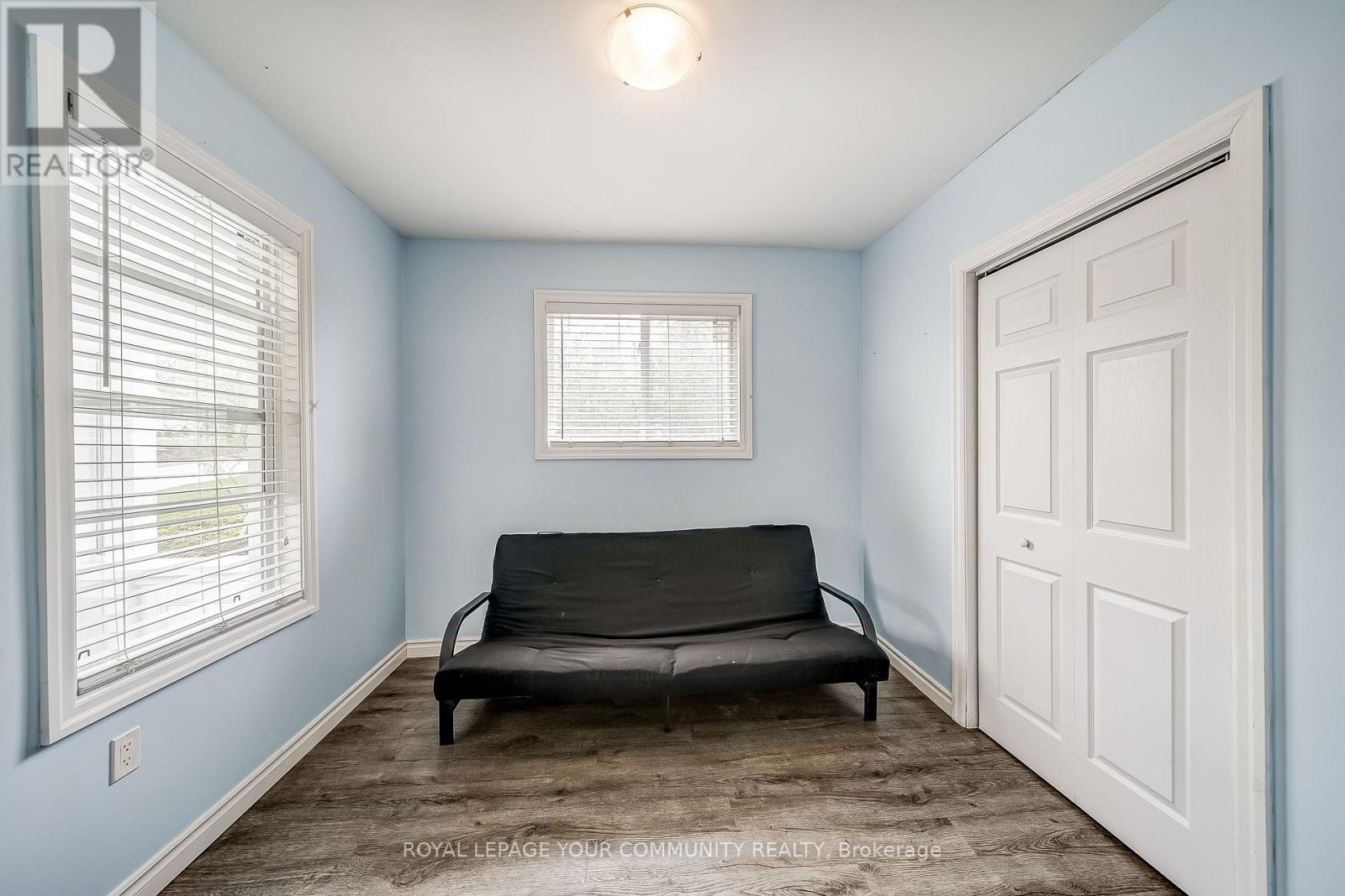 86 Temperance Street, Aurora, Ontario  L4G 2P8 - Photo 7 - N12127539